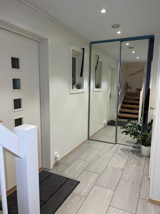 Nannestad Les Shared Home מראה חיצוני תמונה